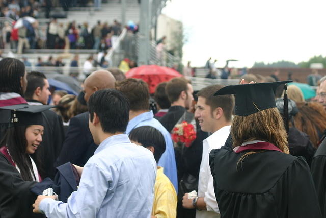 Graduate Walk 03